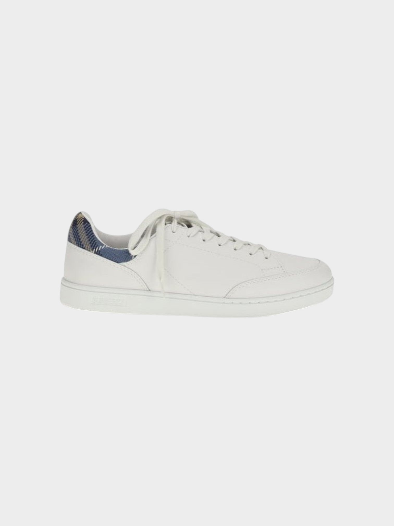 Burberry White Calf Leather Bos Taurus Low Top Sneakers