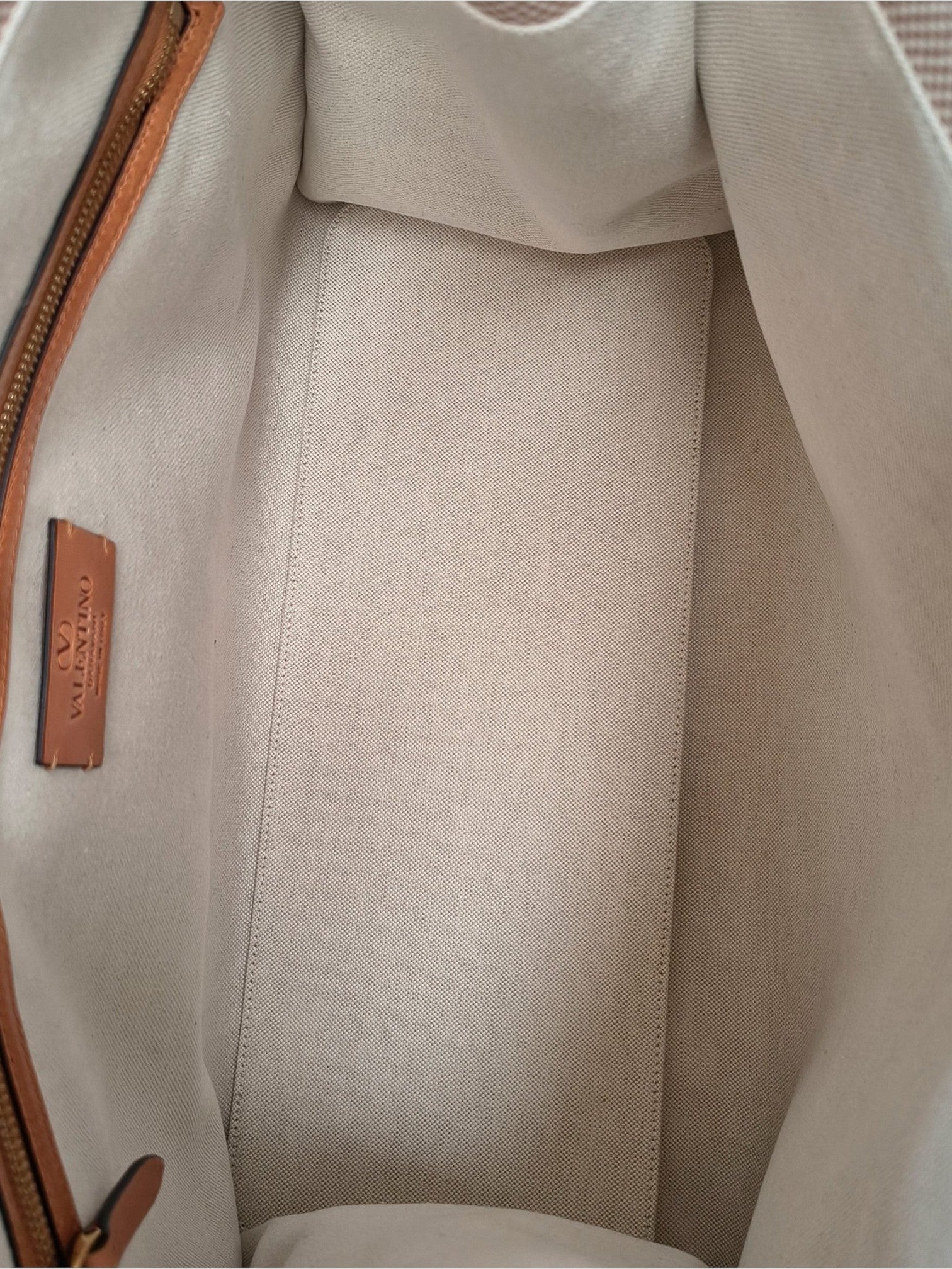 Valentino Garavani Beige Fabric Handbag-thumbmail-5