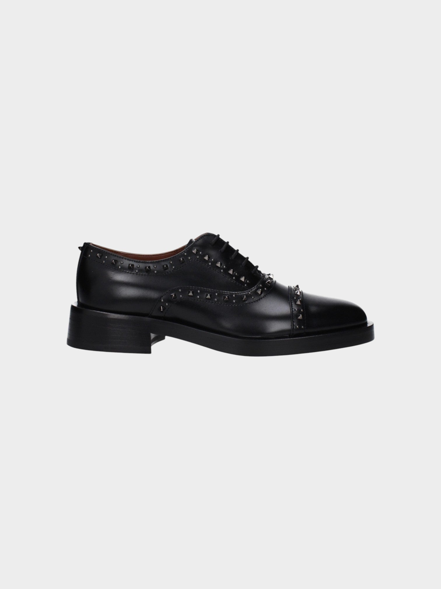Valentino Garavani Black Leather Oxfords And Derbies